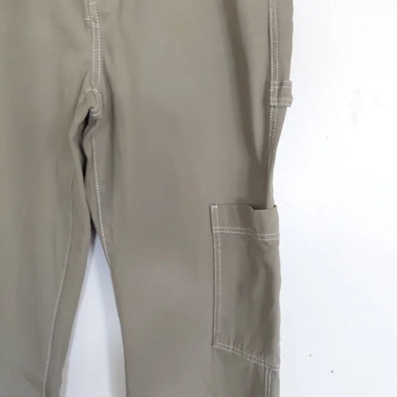 H&M Women's Olive Green Wide Leg Highrise Cargo Jeans Size 14 - Picture 3 of 12